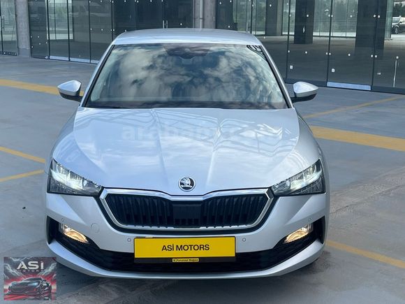 2023-MODEL-SKODA-SCALA-1.0-TSI-PREMİUM-OTOMATİK-81-BİNDE