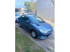 Sahibinden Peugeot 206 1.4 Comfort 2009 Model