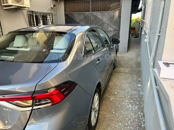 Sahibinden servis bakımlı Toyota Corolla 1.5 Dream 2021 Model 
