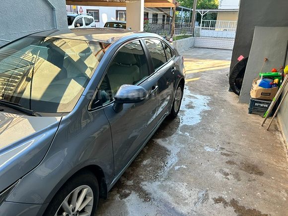 Sahibinden servis bakımlı Toyota Corolla 1.5 Dream 2021 Model 