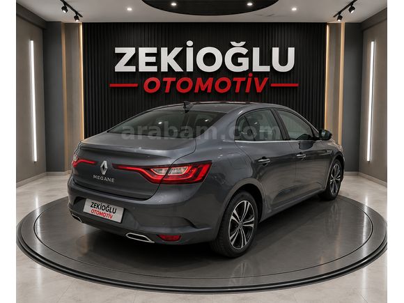 2023 çıkışlı RENAULT Megane 1.5 Touch Diz DEĞİŞENSİZ BOYASIZ