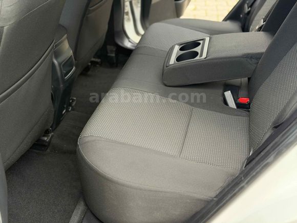Galeriden Toyota Auris 1.4 D-4D Active Skypack 2013 Model Tokat