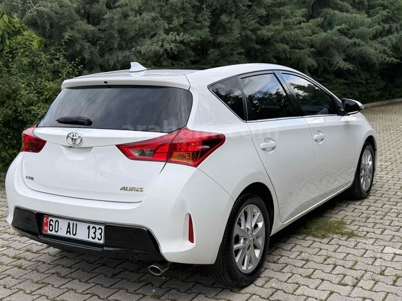 Galeriden Toyota Auris 1.4 D-4D Active Skypack 2013 Model Tokat