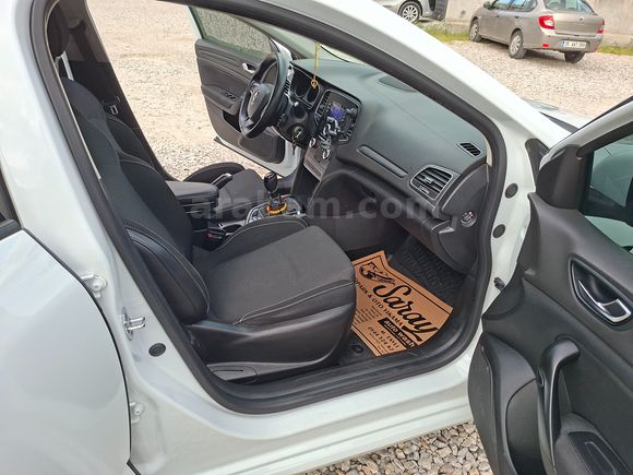 Sahibinden Renault Megane 1.6 Joy 2018 Model 