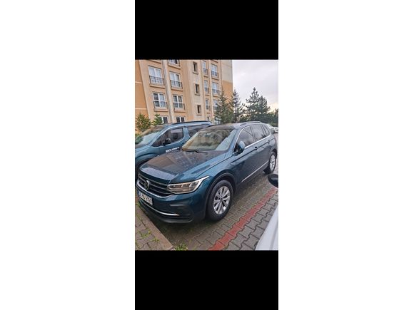 Doktordan kazasız boyasız tramersiz 21000 km Volkswagen Tiguan 1.5 TSI Life 2023 Model 