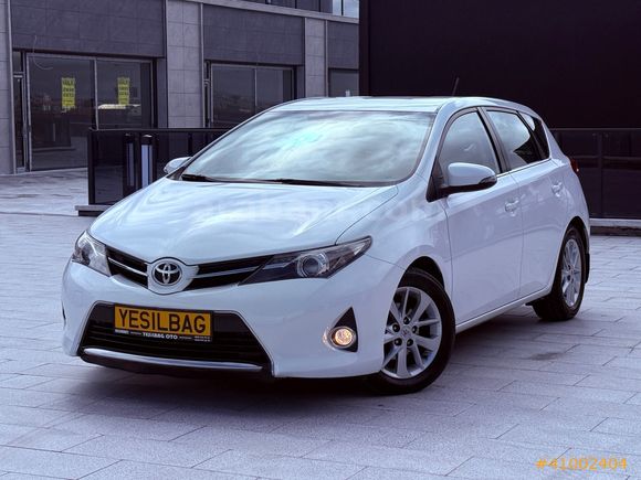 2013 AURİS 1.4 D 4D **HATASIZ ** OTOMATİK ** 144 BİN KM **