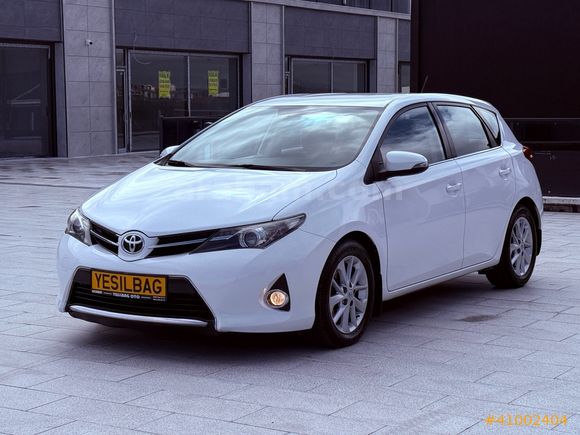 2013 AURİS 1.4 D 4D **HATASIZ ** OTOMATİK ** 144 BİN KM **
