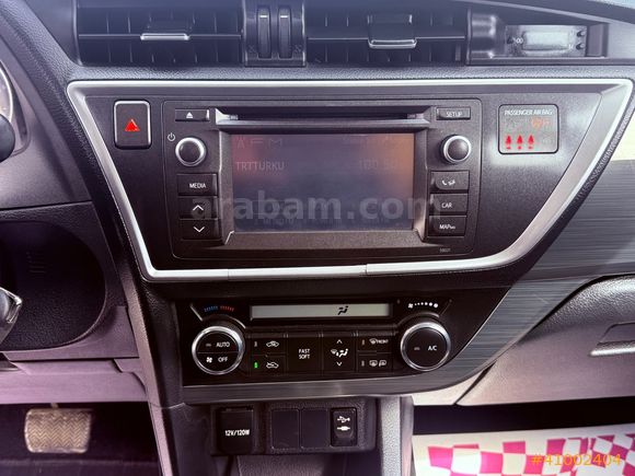 2013 AURİS 1.4 D 4D **HATASIZ ** OTOMATİK ** 144 BİN KM **