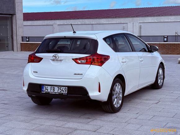 2013 AURİS 1.4 D 4D **HATASIZ ** OTOMATİK ** 144 BİN KM **