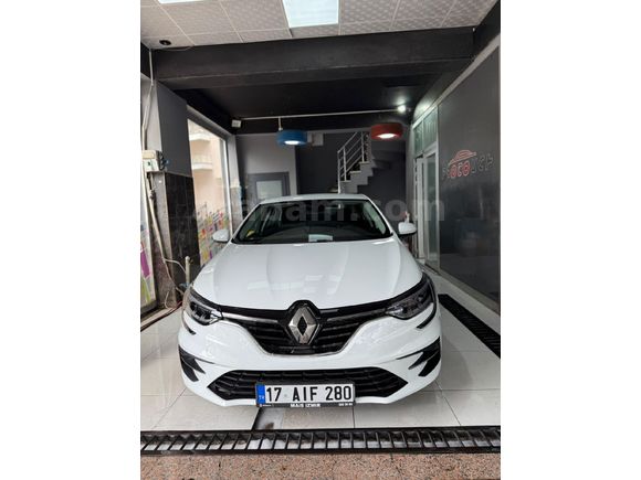 Sahibinden Renault Megane 1.3 TCe Touch Plus 2025 Model Çanakkale