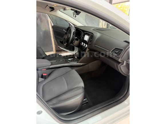 Sahibinden Renault Megane 1.3 TCe Touch Plus 2025 Model Çanakkale