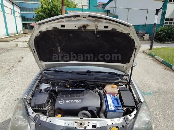 Sahibinden Opel Astra 1.3 CDTI  Enjoy 2011 Model  3. sahibiyim