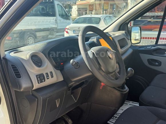 2015 renault trafic full bakımlı 255.000km klimalı