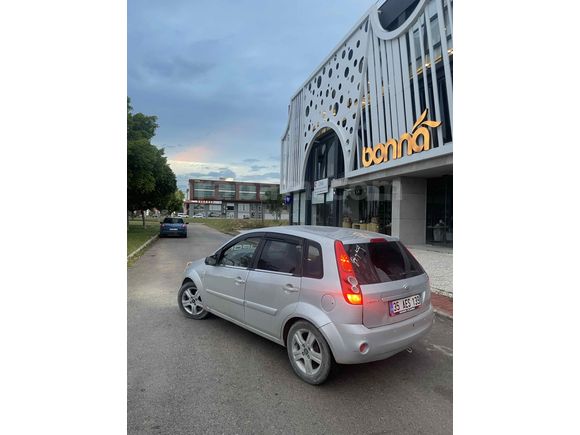 Sahibinden Ford Fiesta 1.4 Collection 2008 Model 