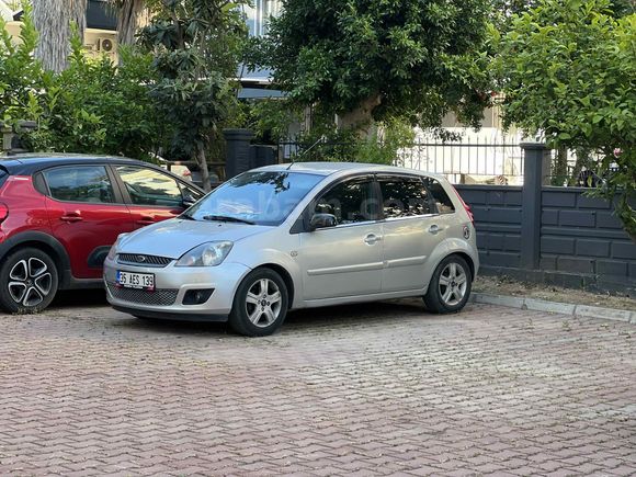 Sahibinden Ford Fiesta 1.4 Collection 2008 Model 