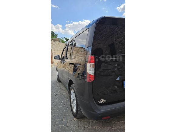 Sahibinden Ford Tourneo Courier 1.5 EcoBlue Titanium 2024 Model