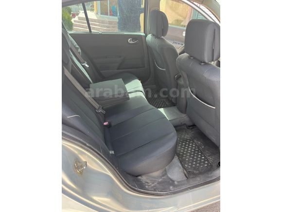 Sahibinden Renault Megane 1.6 Dynamique 2004 Model