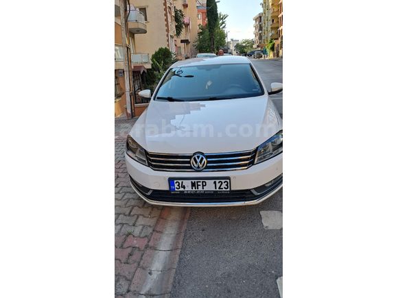 Sahibinden Volkswagen Passat 1.6 TDi BlueMotion Comfortline 2014 Model  236.000 km Beyaz