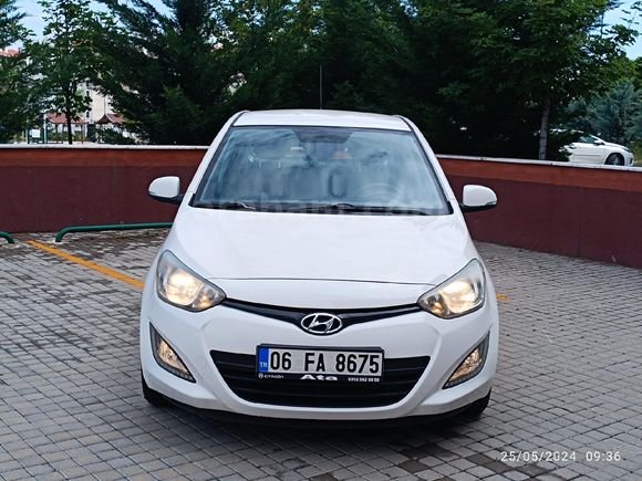 Sahibinden Hyundai i20 1.4 CVVT Sense 2013 Model
