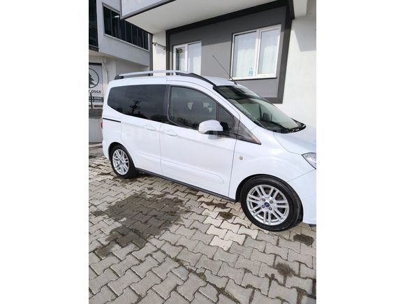 Sahibinden Ford Tourneo Courier 1.6 TDCi Titanium Plus 2017 Model