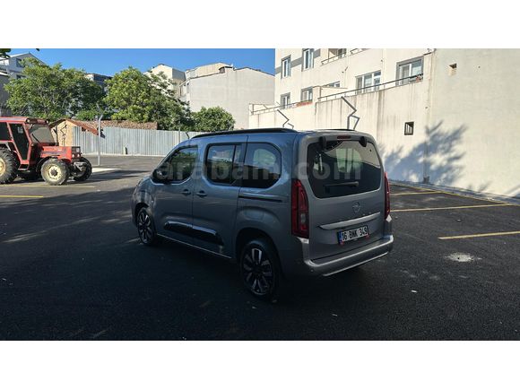 Sahibinden Opel Combo 1.5 CDTI Ultimate 2024 Model  17.000 km Gri