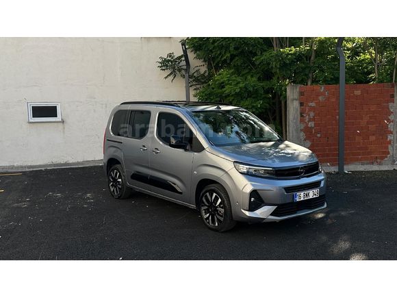 Sahibinden Opel Combo 1.5 CDTI Ultimate 2024 Model  17.000 km Gri