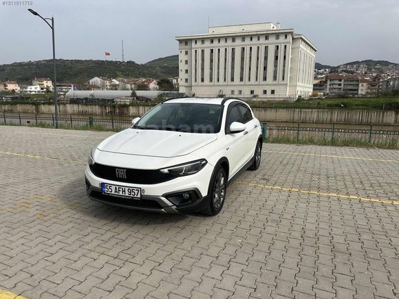 2021 CROSS URBAN