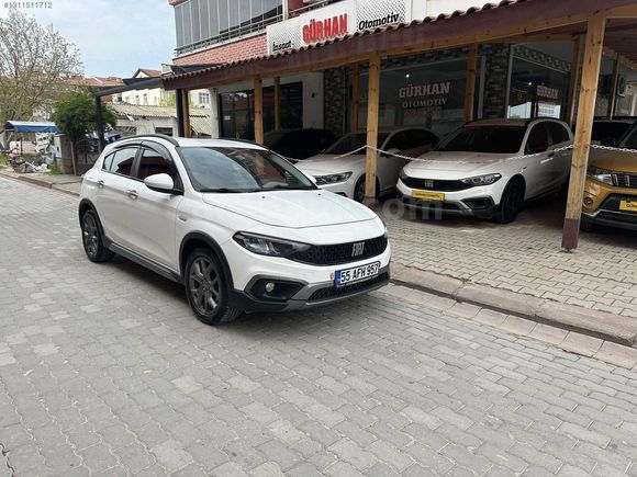 2021 CROSS URBAN
