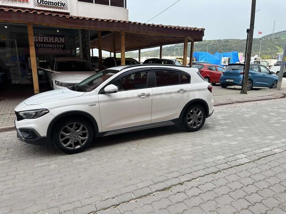 2021 CROSS URBAN
