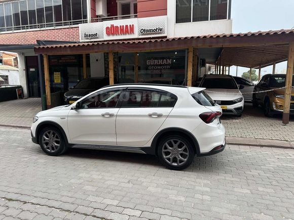 2021 CROSS URBAN