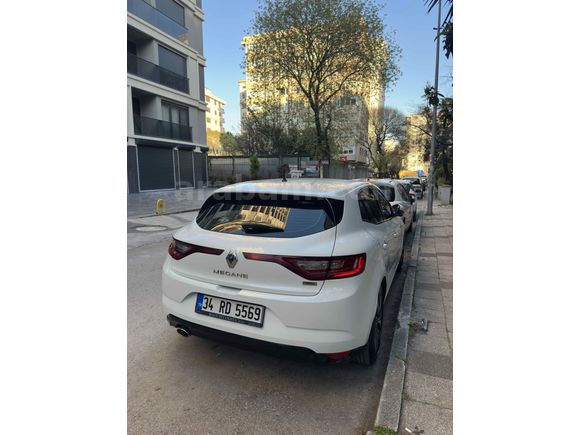 Sahibinden Renault Megane 1.2 TCe Icon 2017 Model 