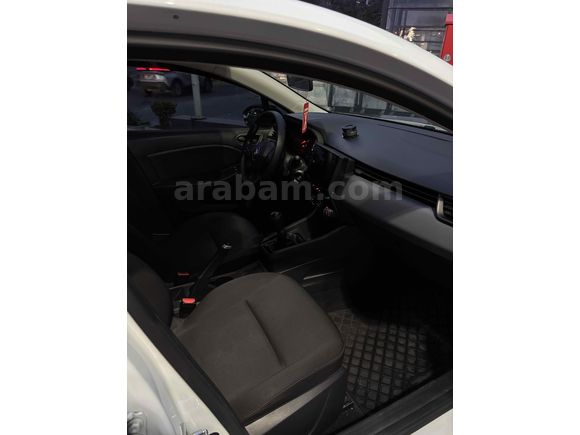 Sahibinden Renault Clio 1.0 SCe Joy 2022 Model 