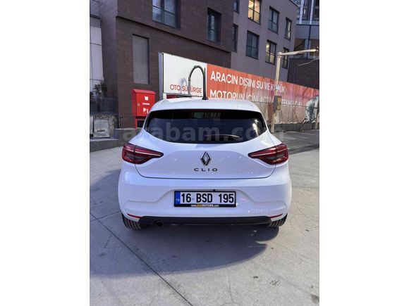 Sahibinden Renault Clio 1.0 SCe Joy 2022 Model 
