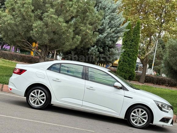 Sahibinden Renault Megane 1.5 dCi Touch 2017 Model 