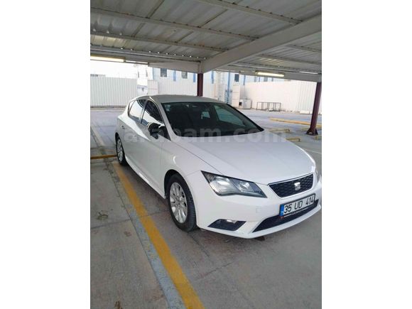 Öğretmenden Seat Leon 1.6 TDI CR Style 2014 Model Beyaz