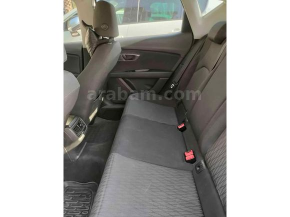 Öğretmenden Seat Leon 1.6 TDI CR Style 2014 Model Beyaz
