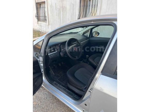 Sahibinden Fiat Linea 1.3 Multijet Active 2014 Model  266.000 km Gri
