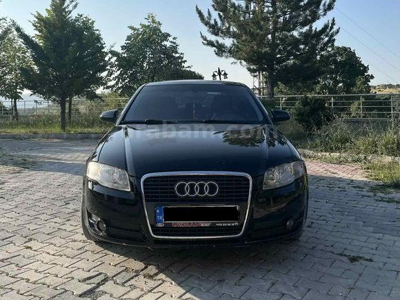 Emsalsiz Düşük Km Audi A4 