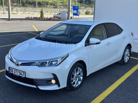 2017 ÇIKIŞLI Corolla HATASIZ BOYASIZ TRAMERSİZ 1.6 Advance