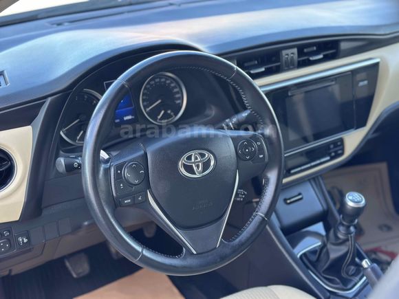 2017 ÇIKIŞLI Corolla HATASIZ BOYASIZ TRAMERSİZ 1.6 Advance