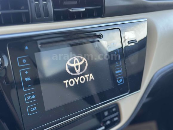 2017 ÇIKIŞLI Corolla HATASIZ BOYASIZ TRAMERSİZ 1.6 Advance