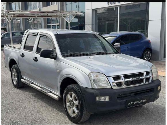 Galeriden Isuzu D-Max 2.5 4x2 2007 Model Konya