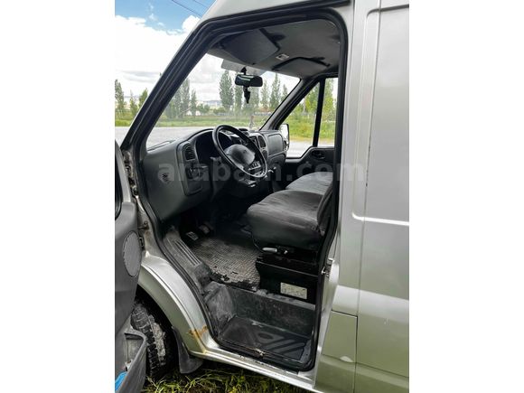 Sahibinden Ford Transit 350 L 2004 Model 