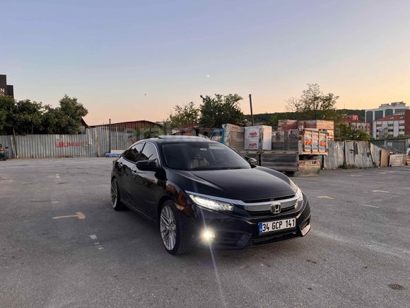Sahibinden Honda Civic 1.6i VTEC Executive 2017 Model  195.000 km Siyah
