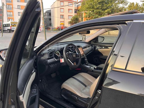 Sahibinden Honda Civic 1.6i VTEC Executive 2017 Model  195.000 km Siyah