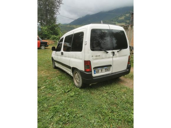 Sahibinden Peugeot Partner 1.9 D 2003 Model