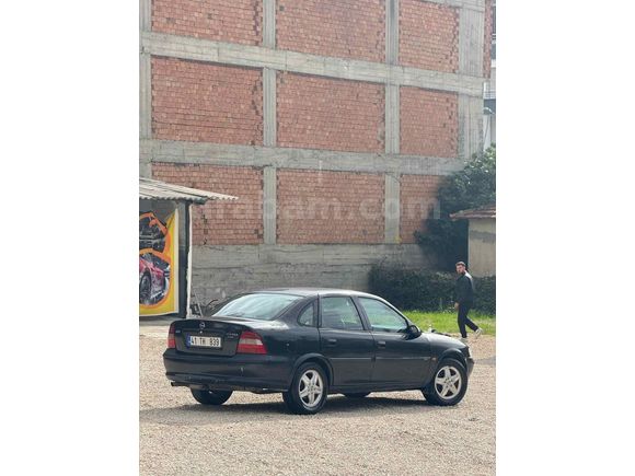 Sahibinden Opel Vectra 2.0 GLS 1997 Model 