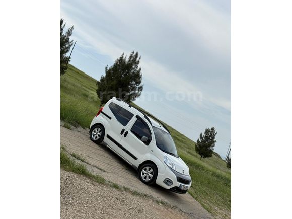 Sahibinden Fiat Fiorino Combi 1.4 Fire Safeline 2018 Model  78.000 km Beyaz