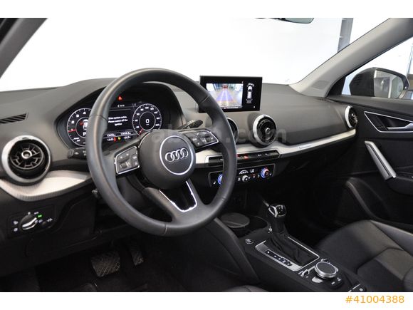 OTOMOL MERTER 2023 AUDI Q2 35 TFSI ADVANCED