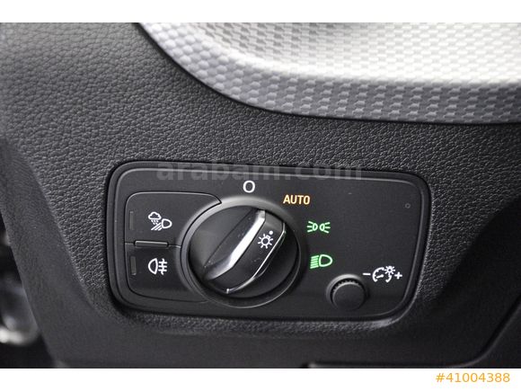 OTOMOL MERTER 2023 AUDI Q2 35 TFSI ADVANCED